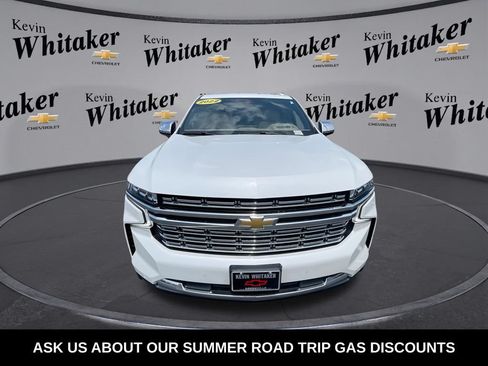 Certified 2022 Chevrolet Suburban Premier AWD/4WD image 3
