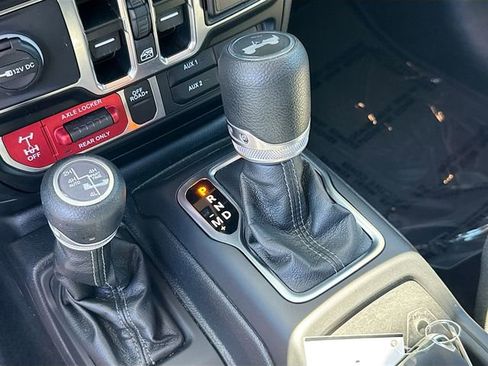 Used 2025 Jeep Wrangler Unlimited Sport S 4xe AWD/4WD image 16