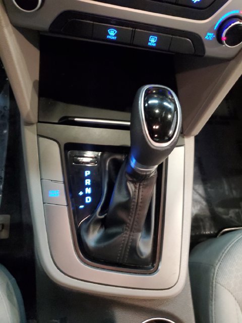 Used 2017 Hyundai Elantra SE FWD image 25
