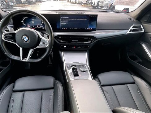 Used 2025 BMW 330i xDrive Sedan image 17