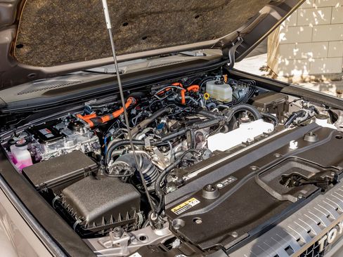 Used 2025 Toyota Land Cruiser w/ Premium Package image 42