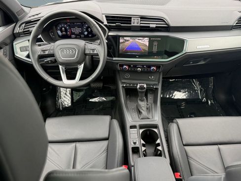 Certified 2025 Audi Q3 2.0T Premium w/ Convenience Package image 30