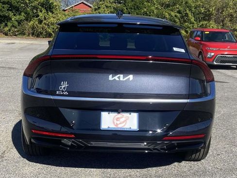 New 2025 Kia EV6 Wind image 3