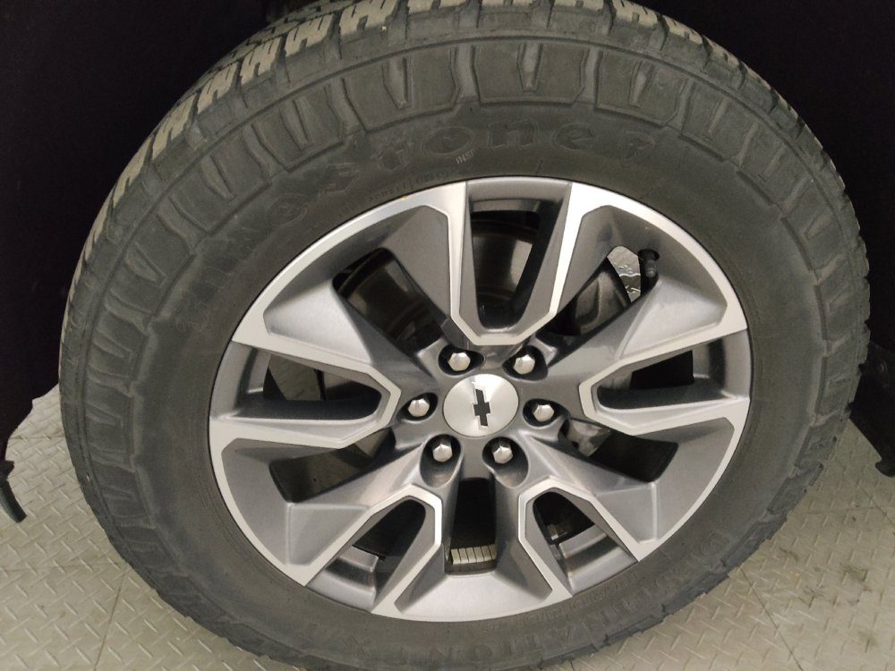 Used 2019 Chevrolet Silverado 1500 RST AWD/4WD image 31