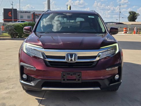 Used 2019 Honda Pilot Touring image 2