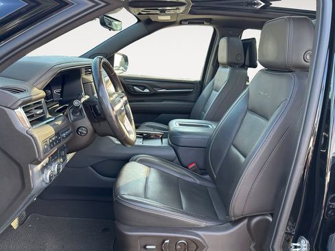 Used 2024 GMC Yukon Denali w/ Denali Reserve Package AWD/4WD image 9
