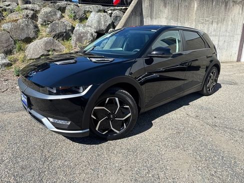 Certified 2024 Hyundai Ioniq 5 SEL AWD/4WD image 2