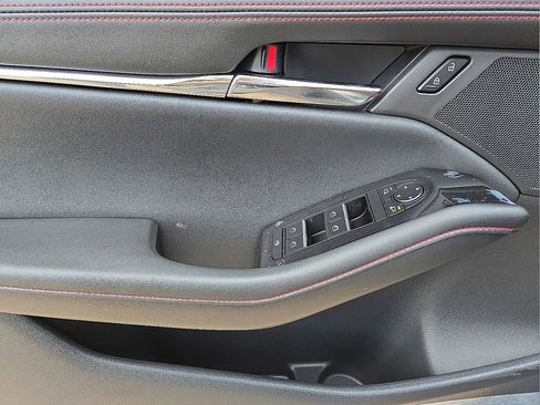 New 2026 MAZDA MAZDA3 Carbon image 16