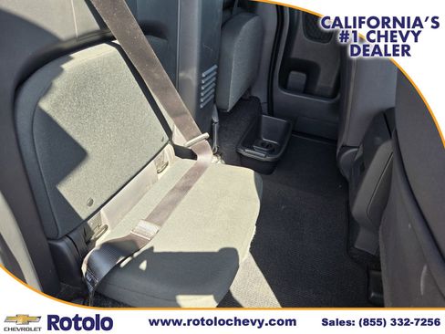 Used 2024 Nissan Frontier S RWD image 12