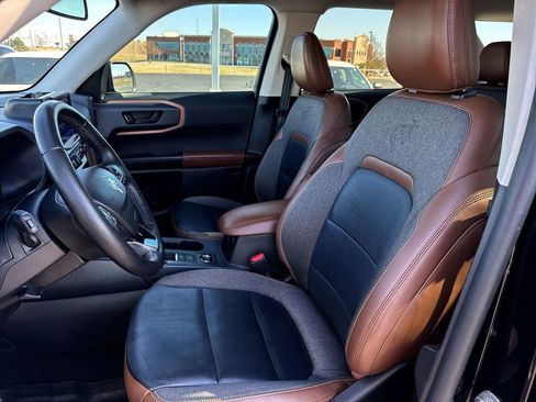 Used 2022 Ford Bronco Sport Outer Banks image 11