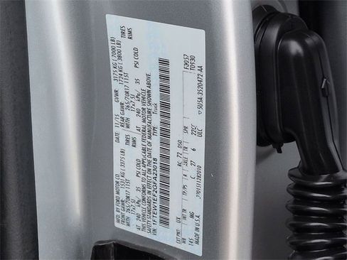 Used 2016 Ford F150 XLT image 31