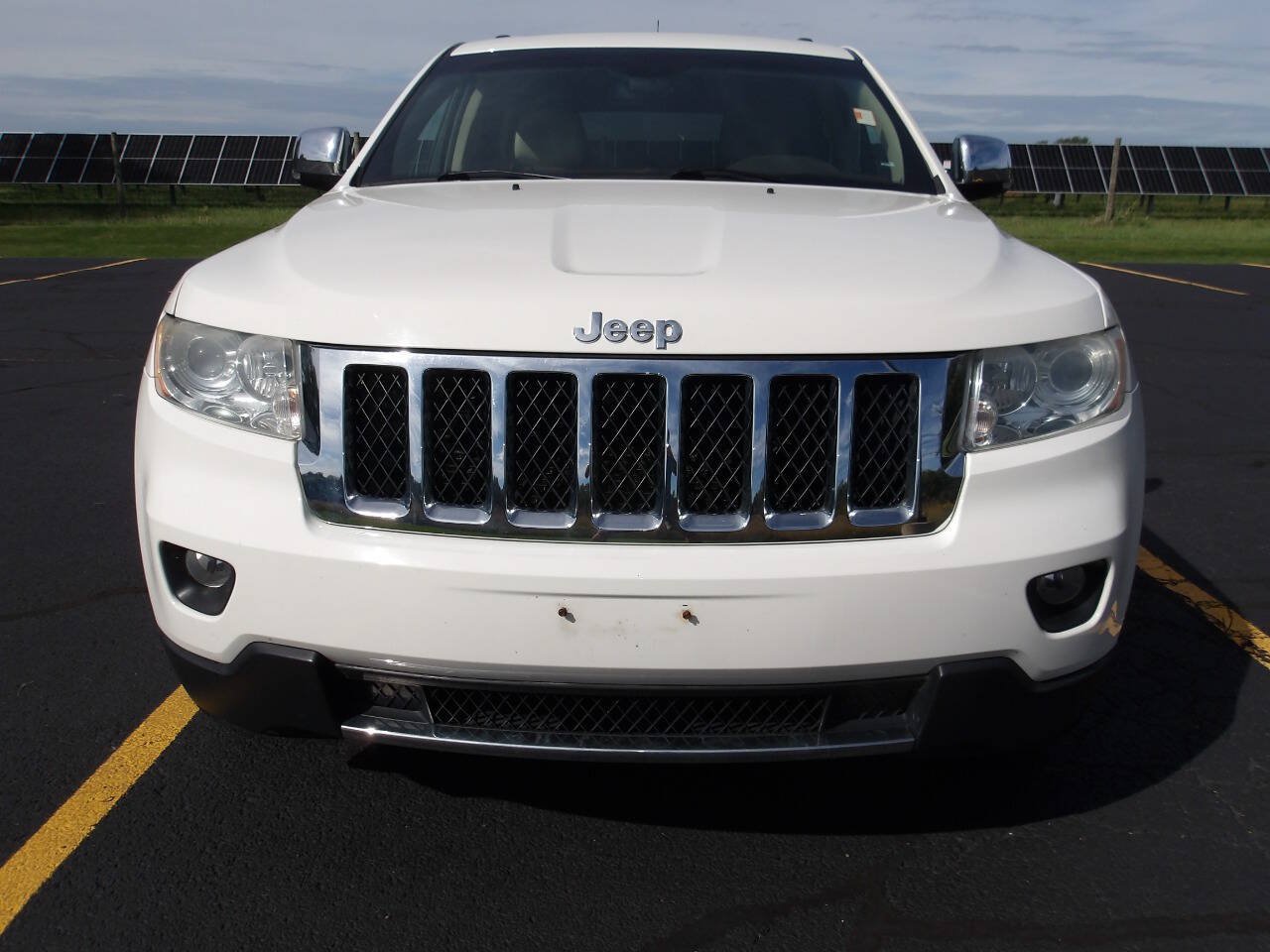 Used 2011 Jeep Grand Cherokee Overland AWD/4WD image 31