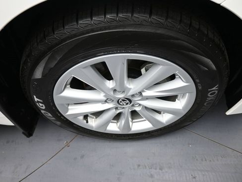 Certified 2025 Toyota Corolla LE image 13