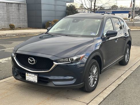 Used 2017 MAZDA CX-5 Touring w/ Preferred Equipment Package image 1