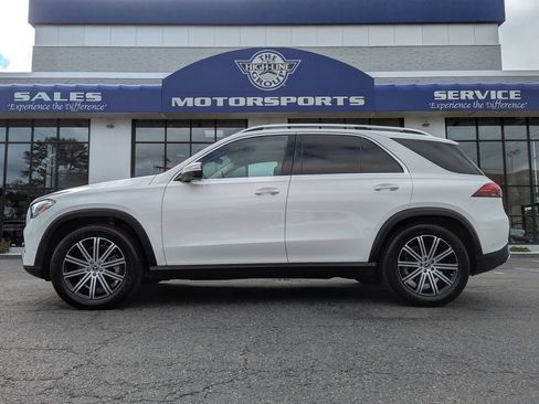 Used 2024 Mercedes-Benz GLE 450 4MATIC image 1