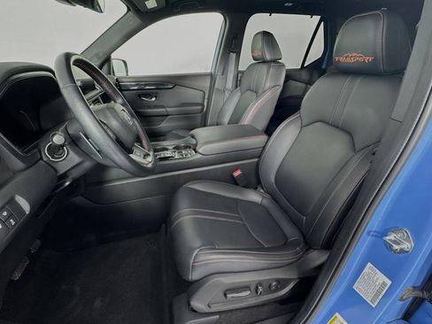 Used 2024 Honda Pilot TrailSport image 20