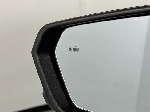 Used 2022 Chevrolet Equinox LT image 14