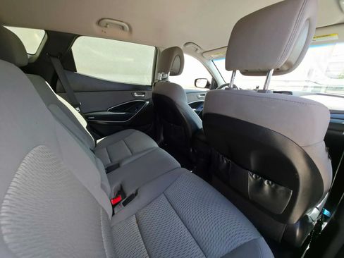 Used 2018 Hyundai Santa Fe Sport FWD image 15