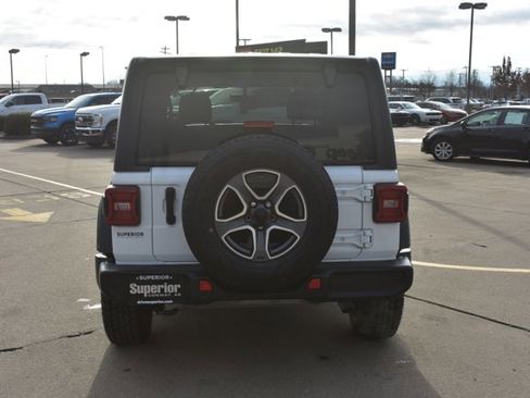 Used 2021 Jeep Wrangler Sport S image 6