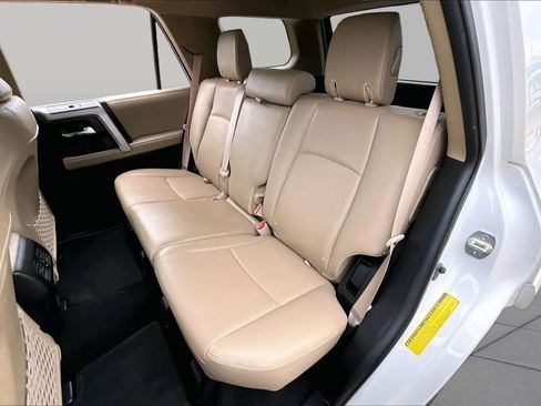 Used 2024 Toyota 4Runner Limited AWD/4WD image 21