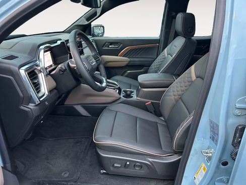 Used 2026 GMC Canyon Denali image 15