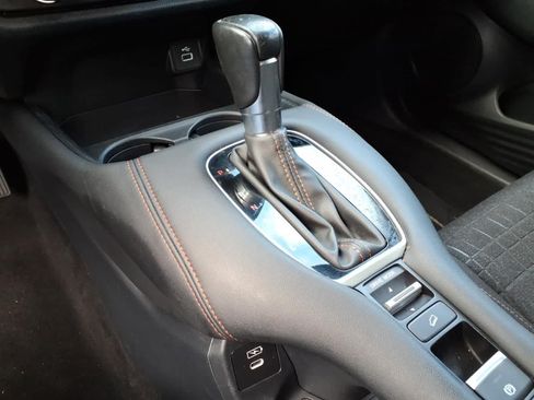 Certified 2024 Honda HR-V Sport image 22