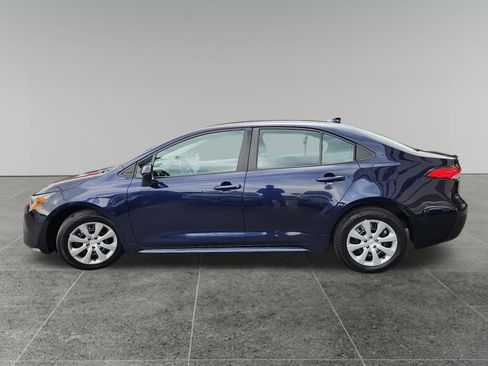 Certified 2023 Toyota Corolla LE FWD image 4