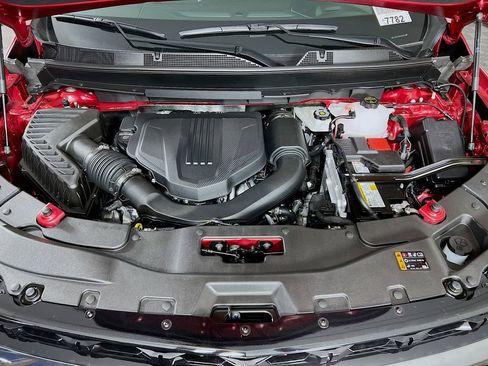 New 2026 Chevrolet Traverse Z71 w/ Driver Confidence Package image 32