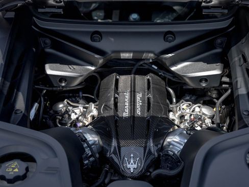 Used 2022 Maserati MC20 Coupe RWD image 35