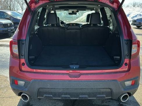 Used 2025 Honda Passport Black Edition image 25
