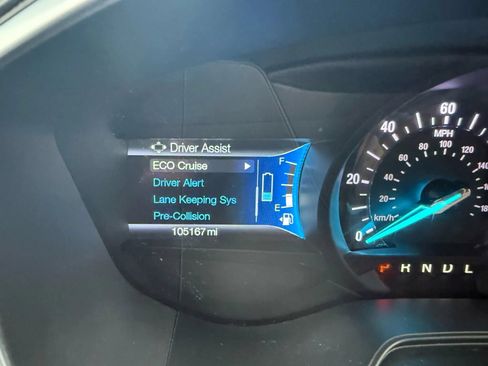 Used 2019 Ford Fusion Energi Titanium FWD image 21