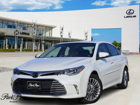 Used 2016 Toyota Avalon Limited w/ Toyota Safety Sense Package image 1