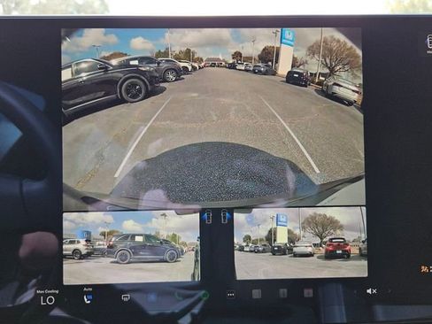 Used 2022 Tesla Model S Plaid image 18