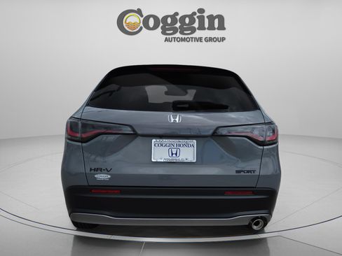 New 2026 Honda HR-V Sport image 4