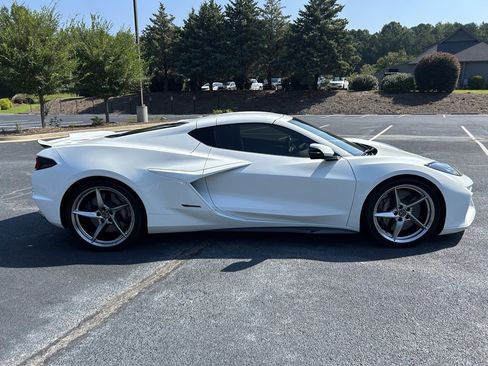 Used 2024 Chevrolet Corvette E-Ray image 23