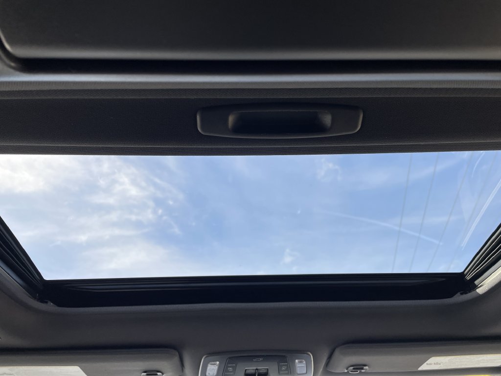 Certified 2023 Toyota Sienna XSE w/ XSE Plus Package AWD/4WD image 22