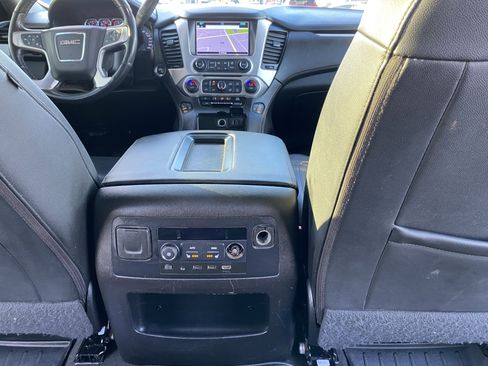 Used 2019 GMC Yukon XL SLT w/ Open Road Package image 29