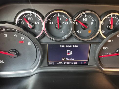 Used 2021 Chevrolet Tahoe RST AWD/4WD image 11