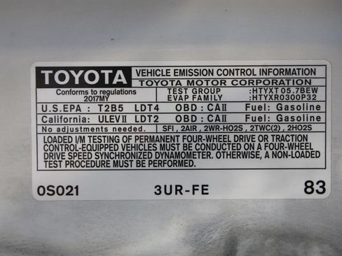 Used 2017 Toyota Tundra SR5 w/ SR5 Upgrade Package RWD image 36
