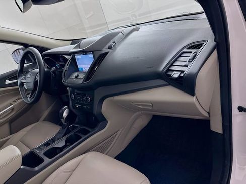 Used 2019 Ford Escape SEL image 28