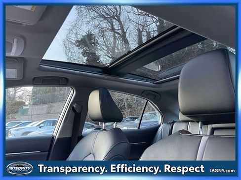 Used 2021 Toyota Camry XSE image 21