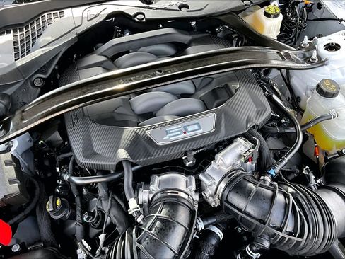 Used 2025 Ford Mustang GT Premium w/ GT Performance Package RWD image 33
