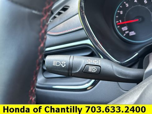 Used 2024 Chevrolet Equinox RS w/ RS Leather Package FWD image 10