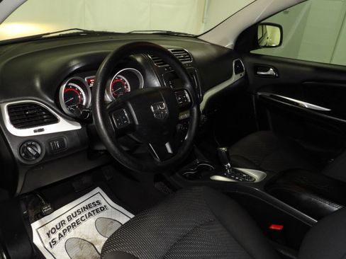 Used 2016 Dodge Journey SXT FWD image 7