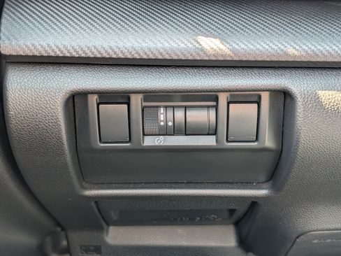 Used 2025 Subaru Crosstrek 2.5i Sport AWD/4WD image 26