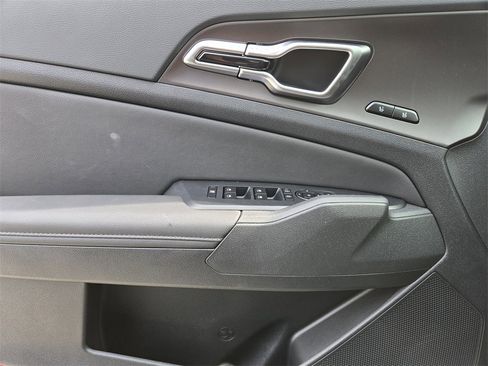 New 2026 Kia Sportage SX image 16