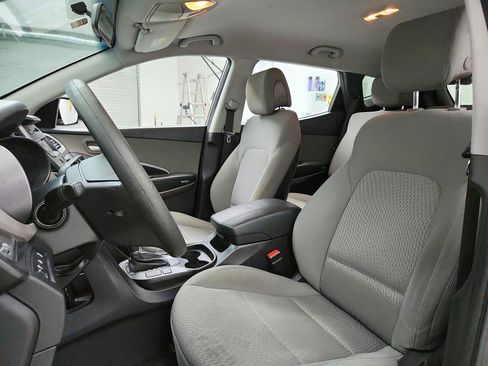 Used 2015 Hyundai Santa Fe Sport image 14