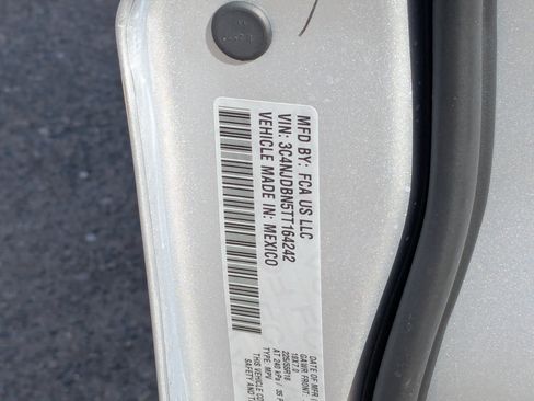 New 2026 Jeep Compass Latitude image 23