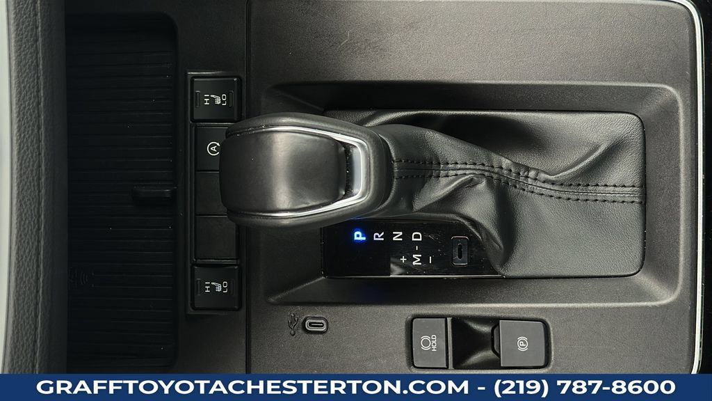 Used 2026 Toyota Corolla Cross XLE FWD image 20