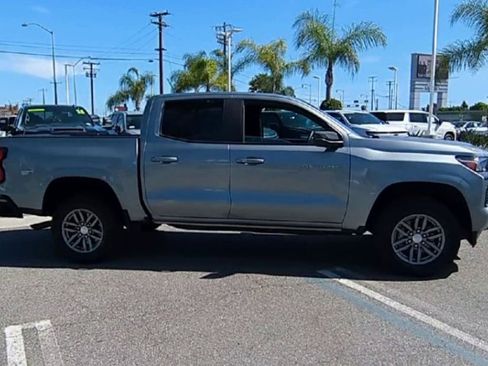 Used 2023 Chevrolet Colorado LT w/ LT Convenience Package II image 9